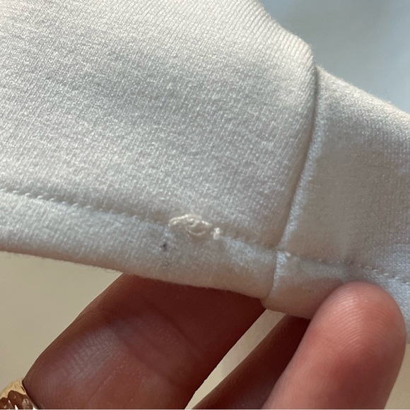 TUCKERNUCK White Miranda Off the Shoulder Blouse top chic minimalist medium - Picture 9 of 9